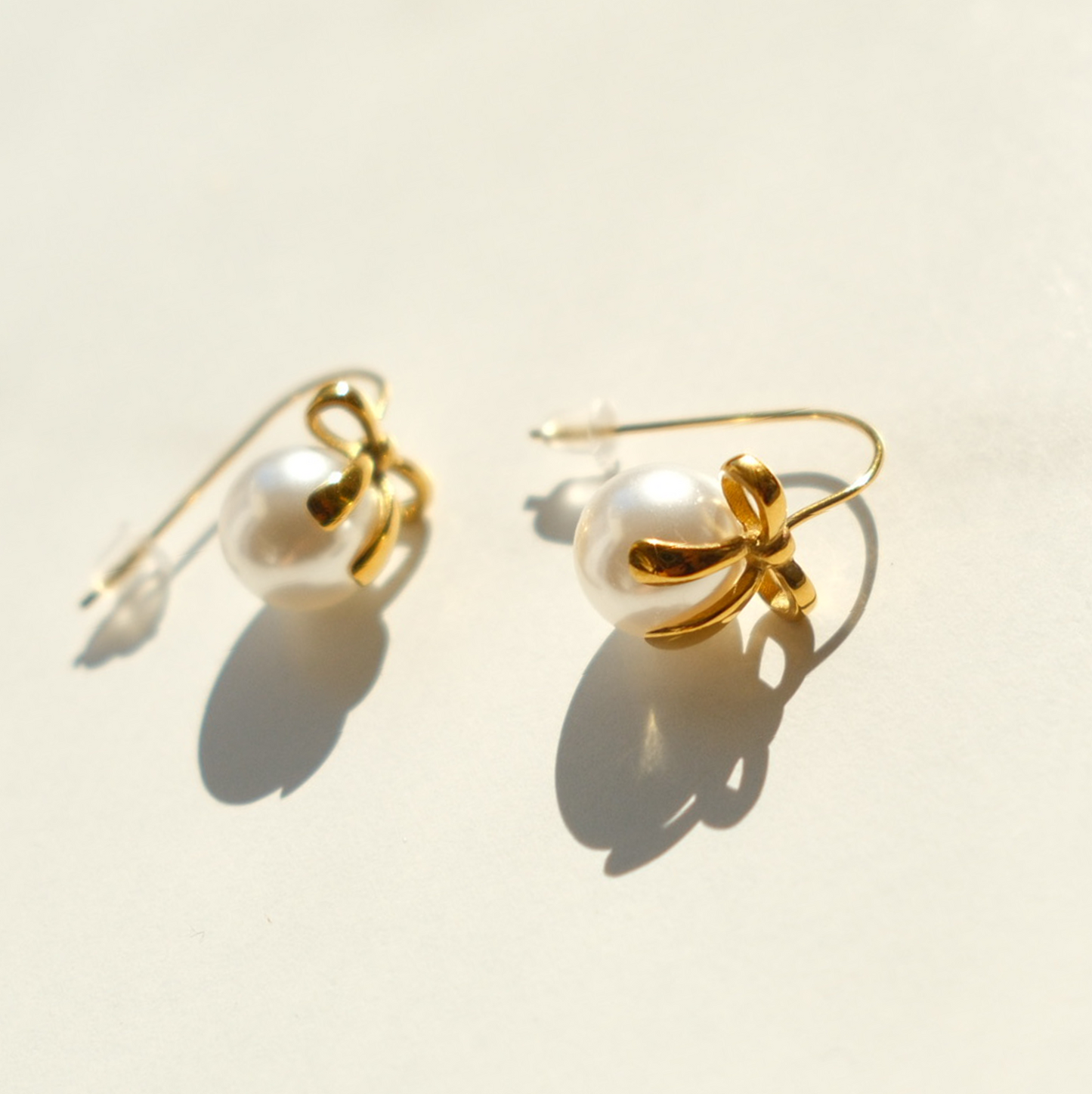 Coquette Bow Pearl Earrings
