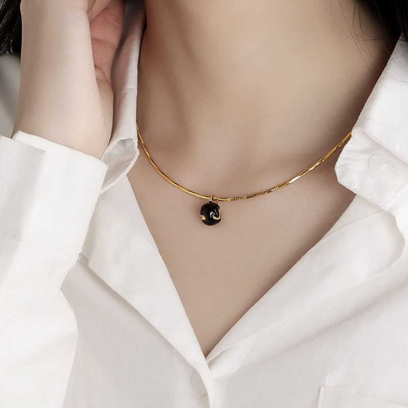 Gold-plated Winter Sweater Necklace