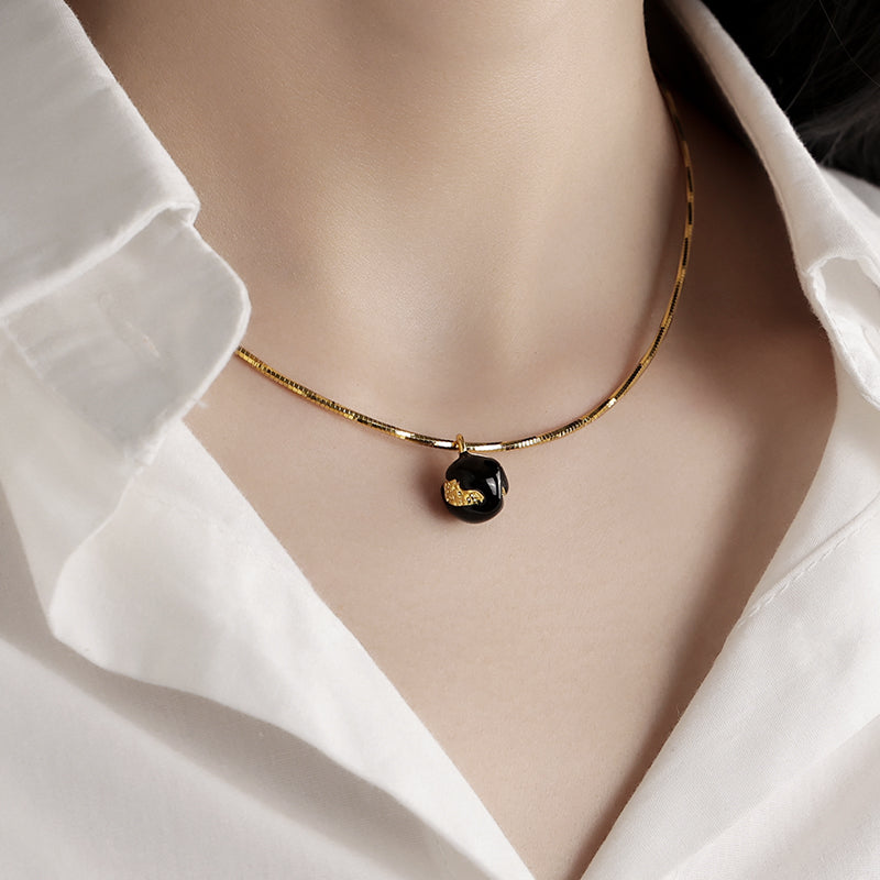 Gold-plated Winter Sweater Necklace