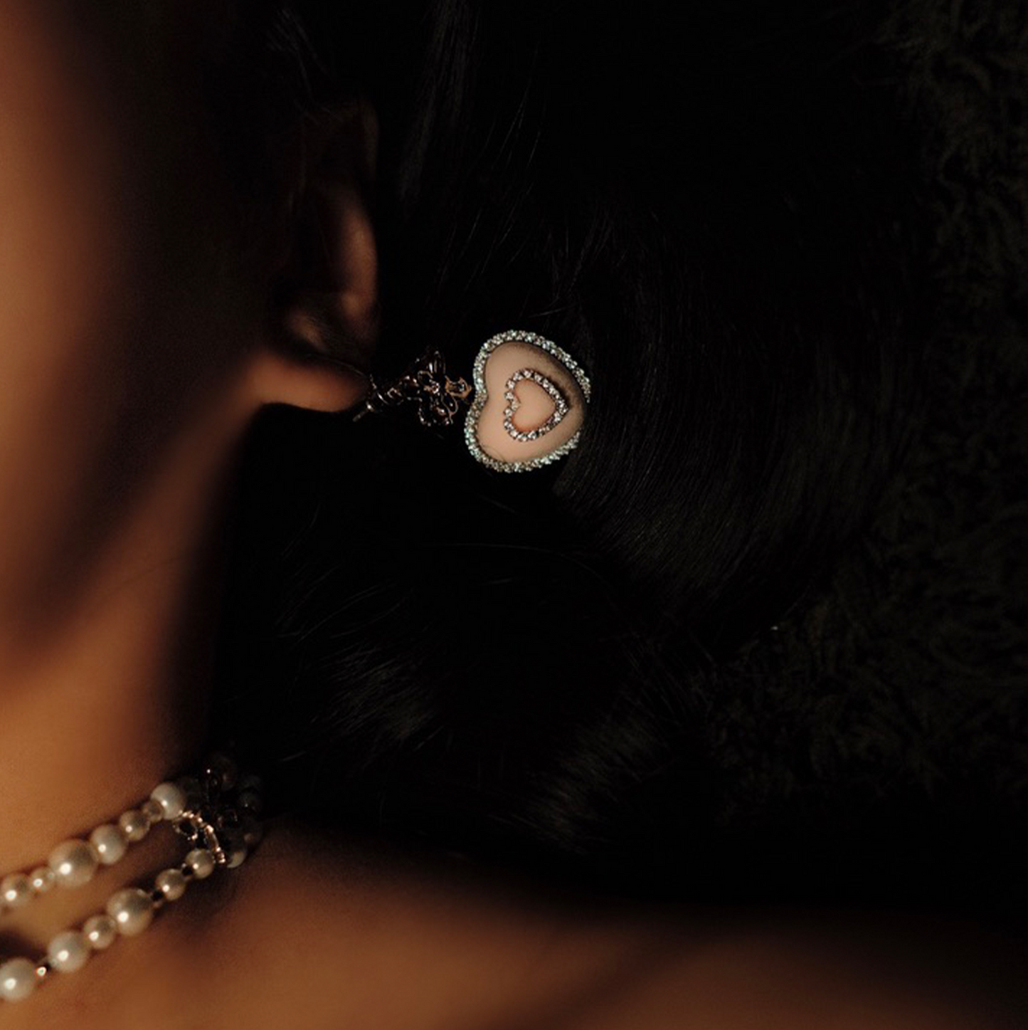 Platinum-plated Flocked Pink Heart Cute Girl Earrings