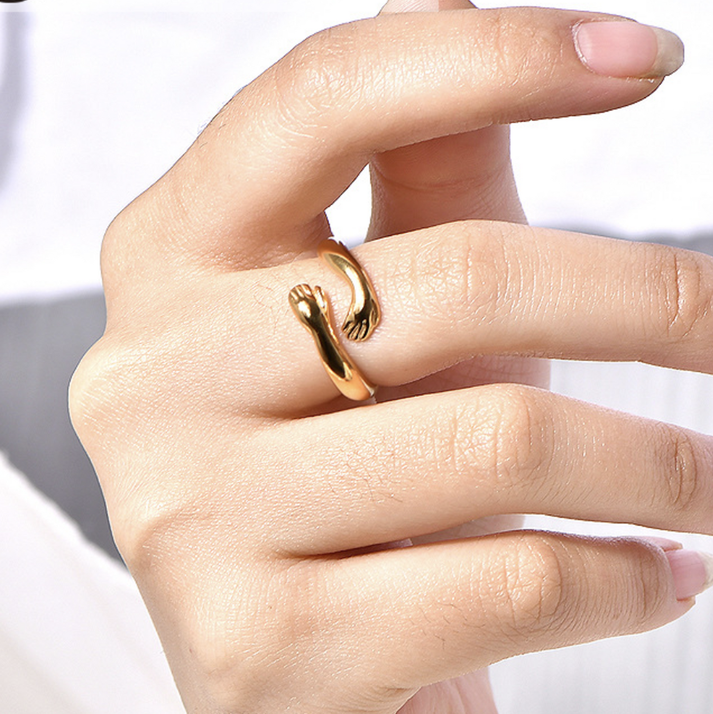 18K Gold Hugger Gift Stack Ring