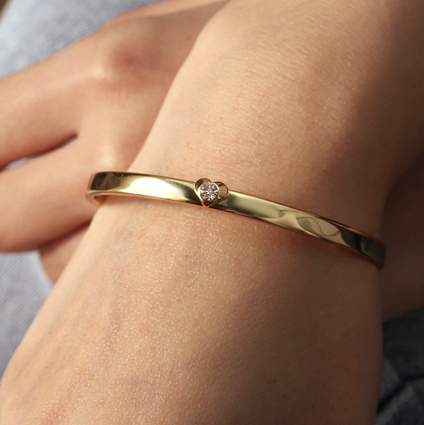 Minimalist Gold Heart Bangle Bracelet