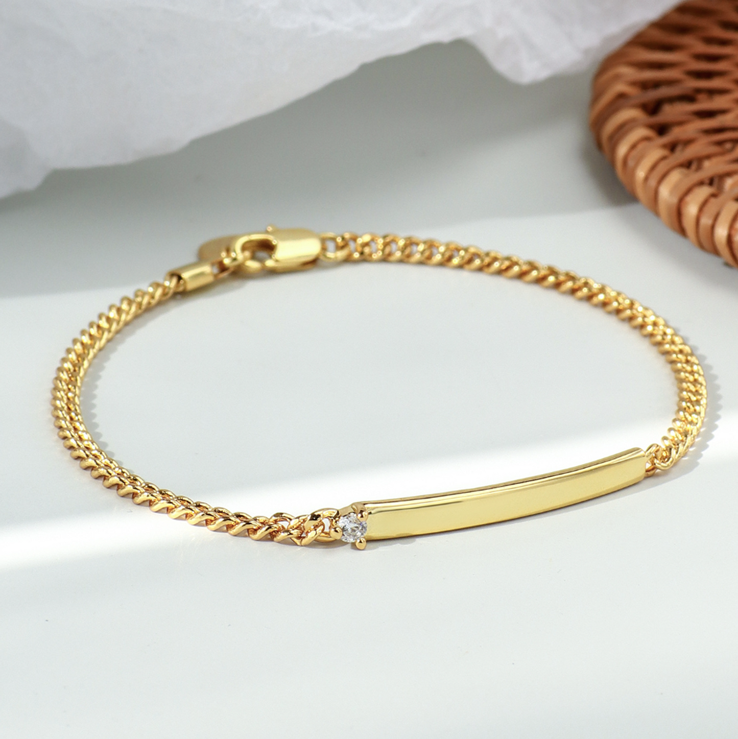 Minimalist Gold Bar Chain Bracelet