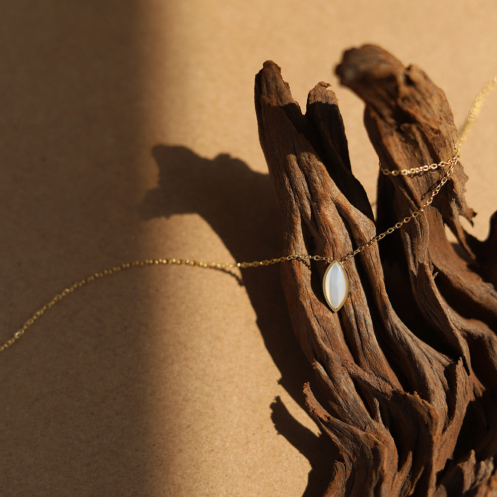 Gold Dainty Minimalist Shell Stack Necklace