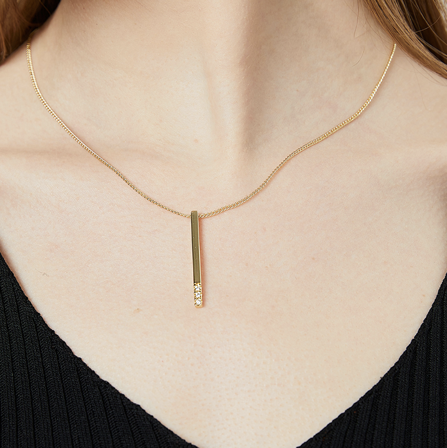 Dainty Gold Pillar Zirconia Necklace