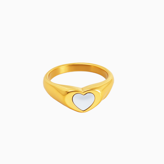 Statement 18k Chunky Heart Ring