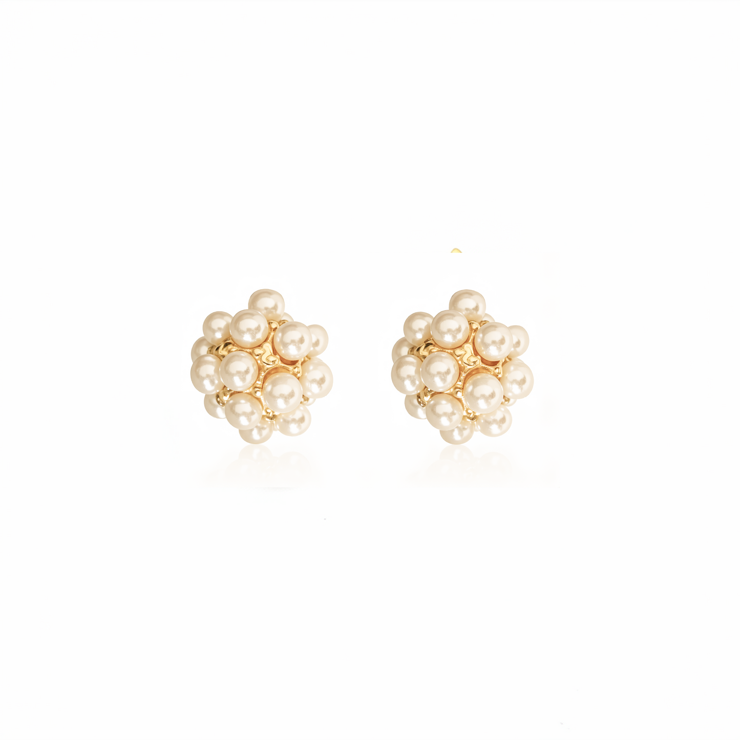 Pearl Cluster Stud Earrings