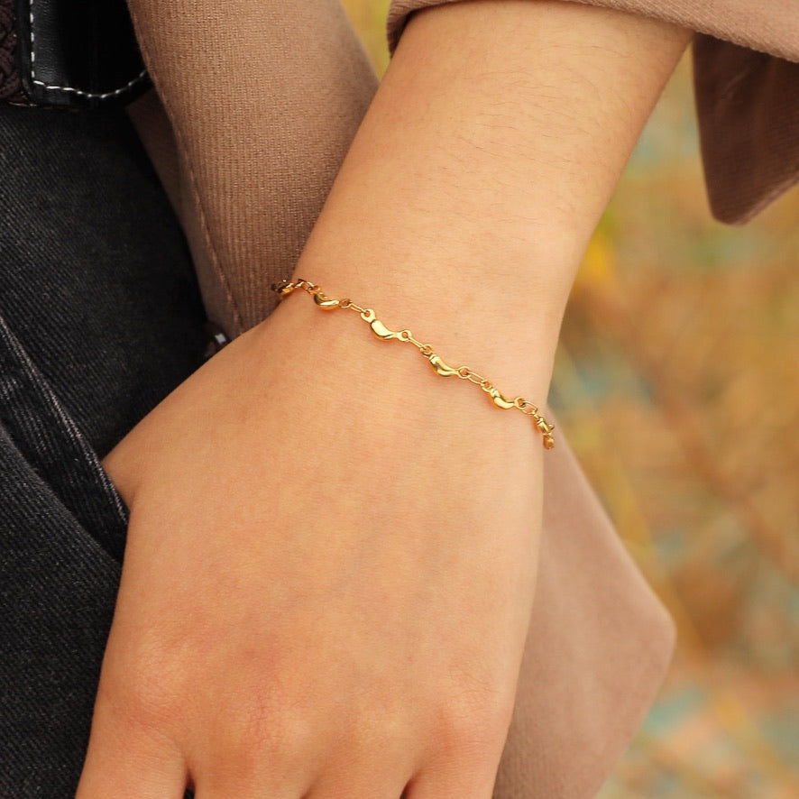 Gold Mini Dolphin Delicate Bracelet/ Anklet