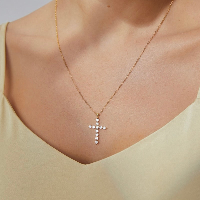 Yellow Gold Diamond Cross Pendant 18k Necklace