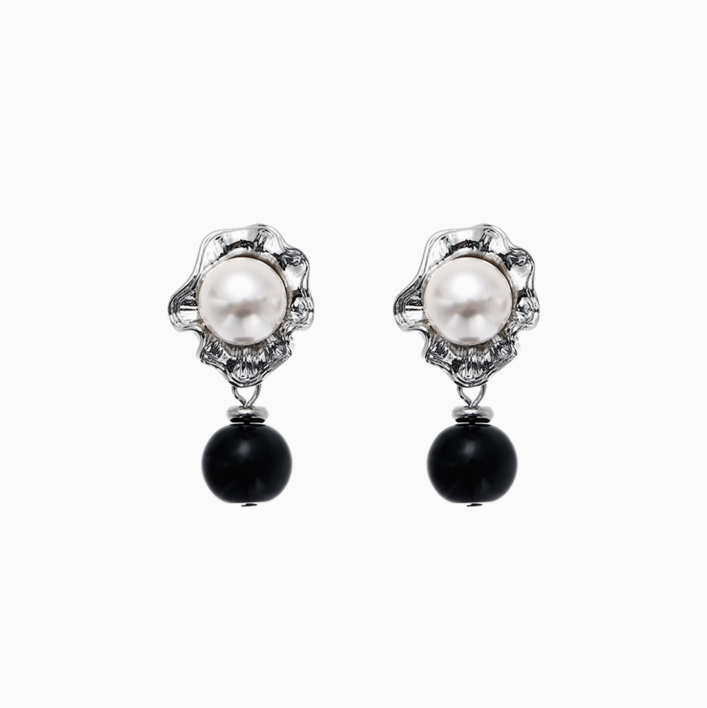 Vintage Lustre Retro Platinum-Plated Pearl Earrings