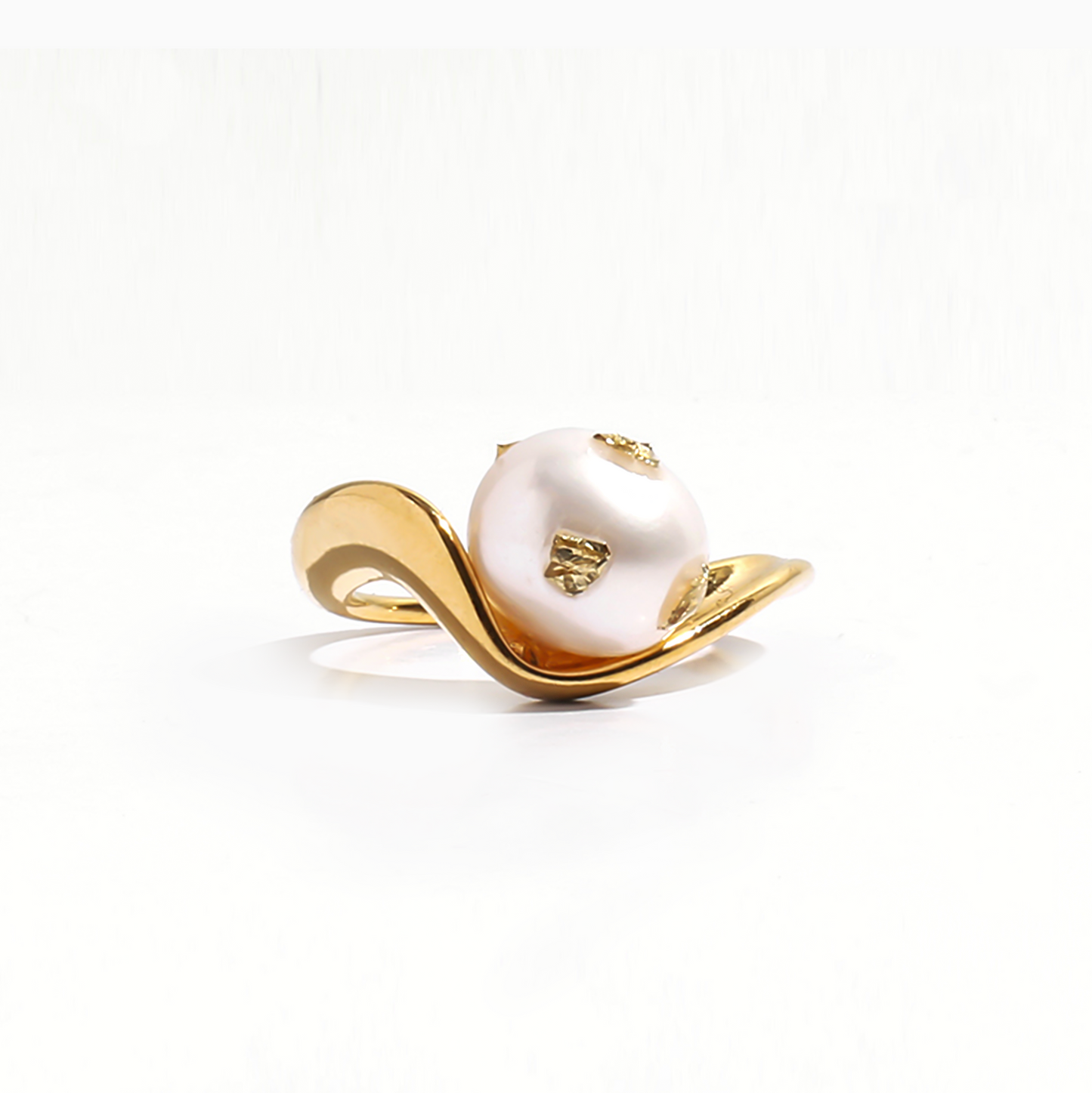 Gold-Plated with Gold-foil Natural Pearl Ring