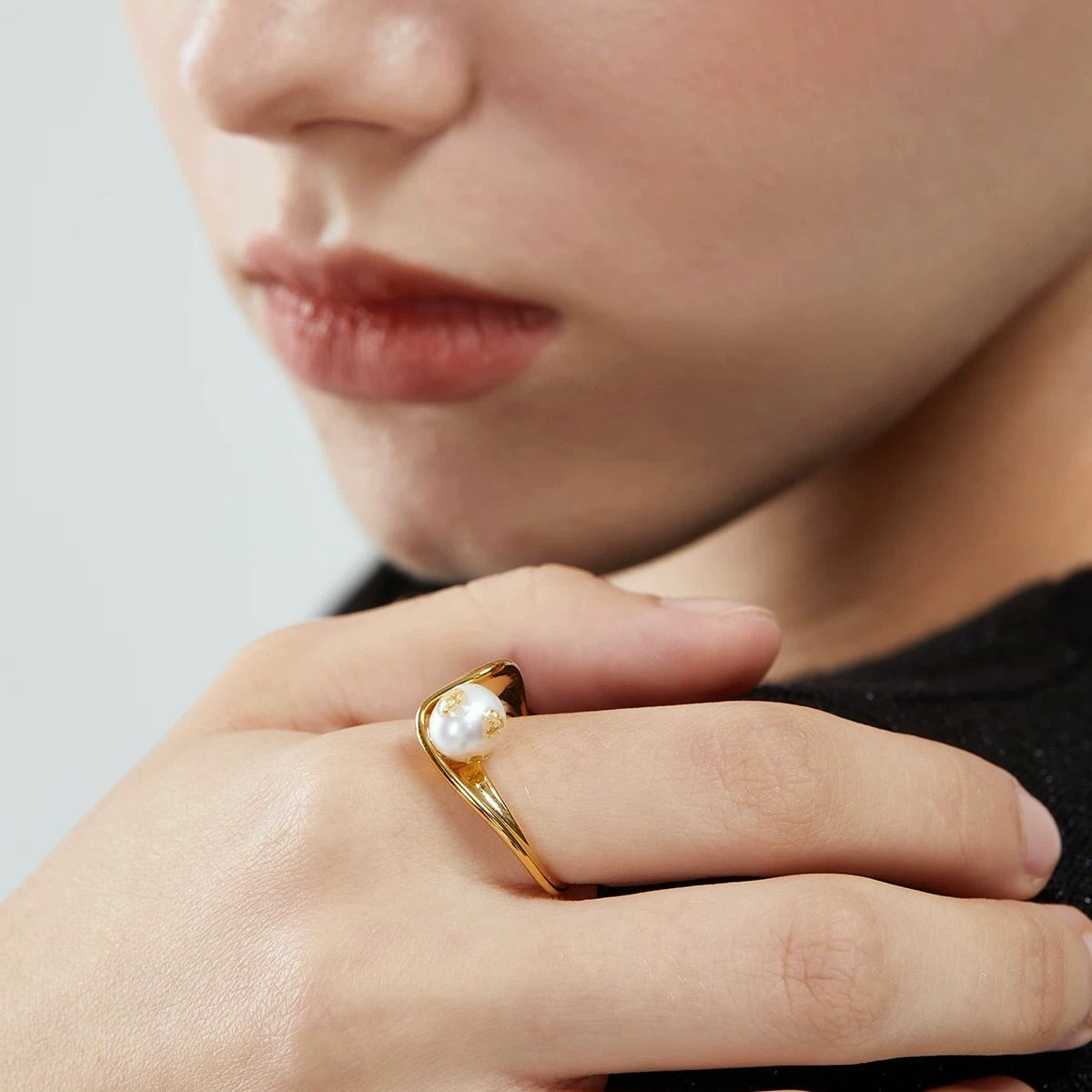 Gold-Plated with Gold-foil Natural Pearl Ring