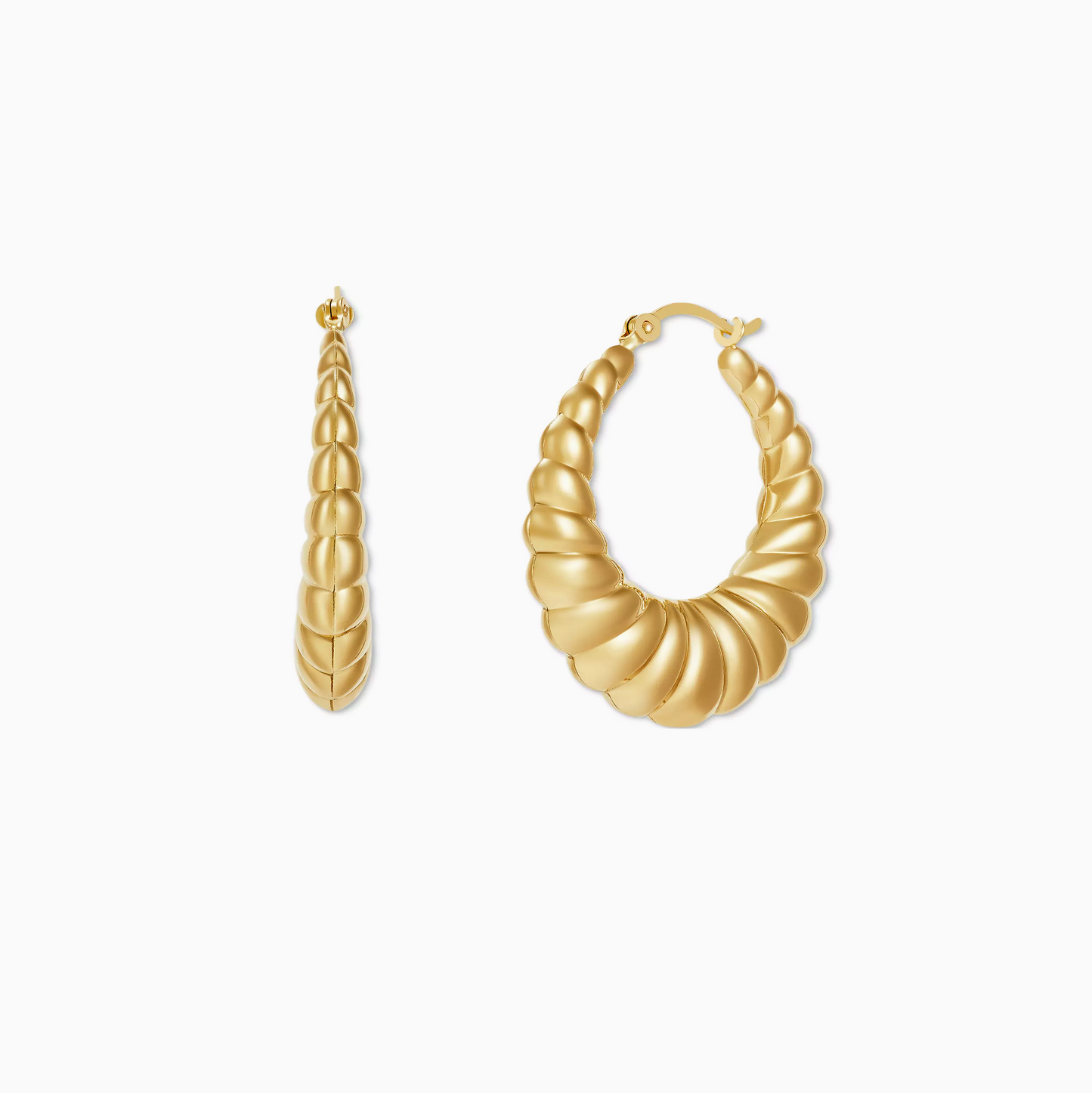 Elegant 10K Gold Scalloped Edge Tapered Medium Hoop Earrings