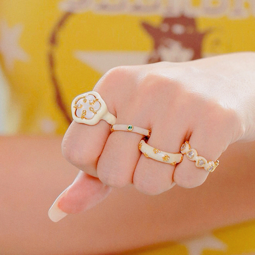 Handmade White Enamel Shell Flower Ring