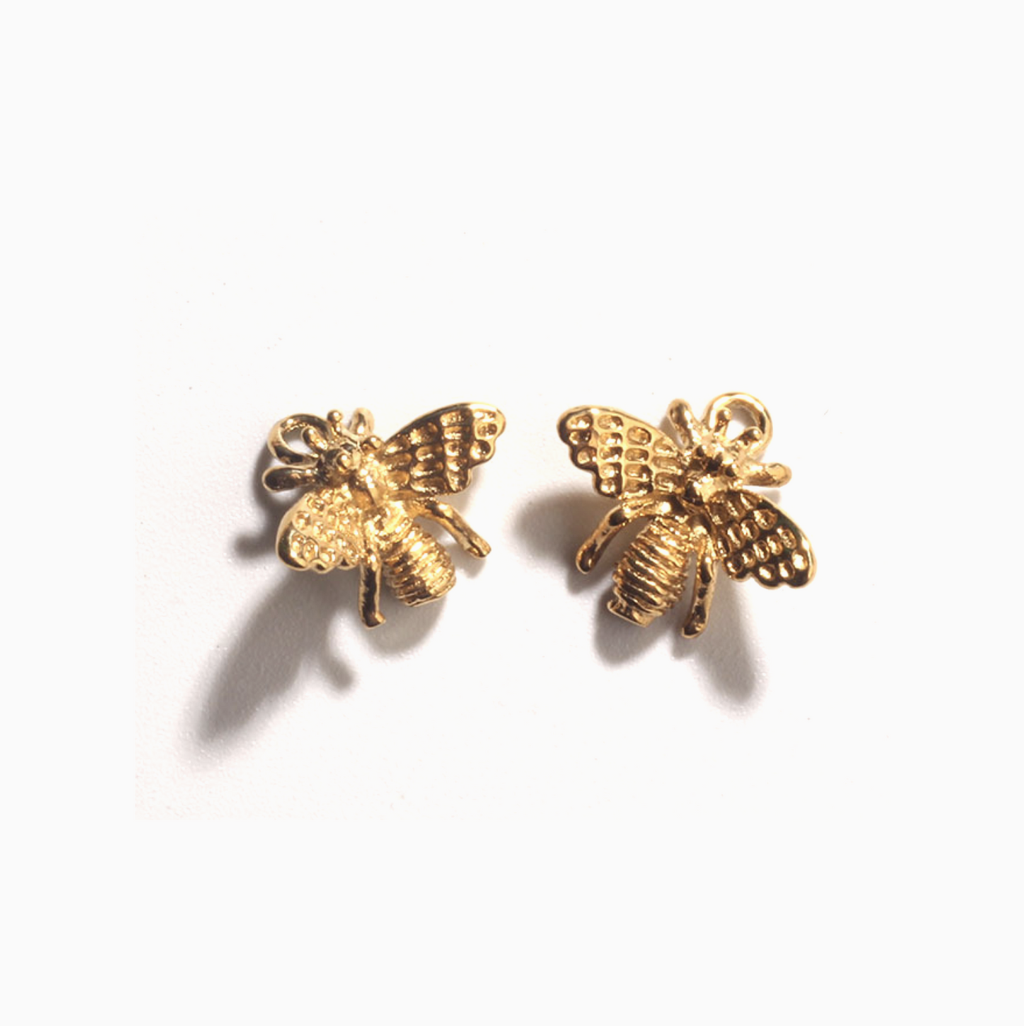 18k Bee Charm